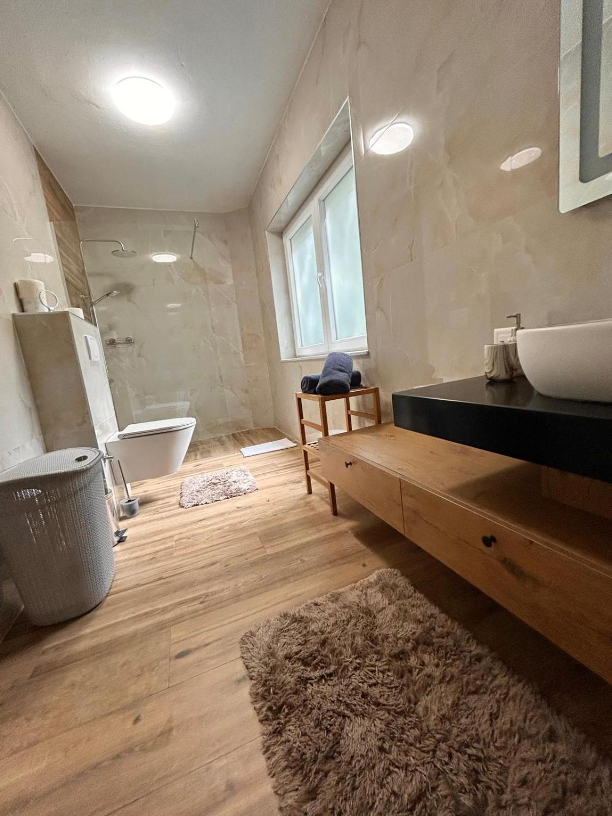 Swiss Qerret Apartment Golem (Tirana)